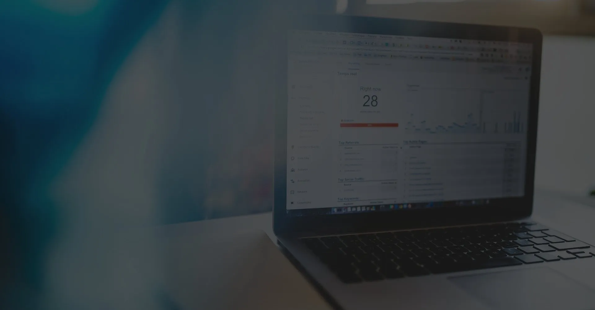 BRING AN INTERNATIONAL ACADEMIC TITLE TO THE TABLE 