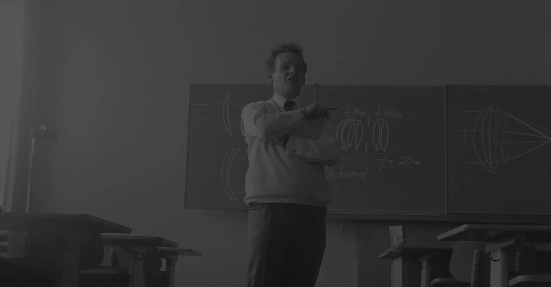 GET AN INTERNATIONAL ACADEMIC BADGE 