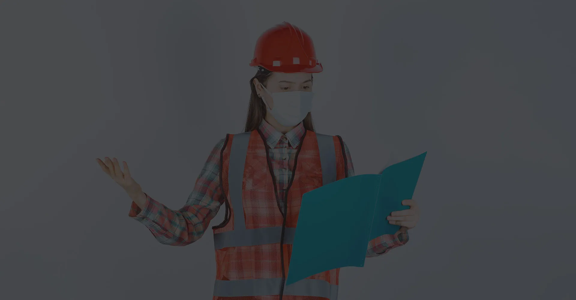 BRING YOUR COMMITMENT TO SAFETY MANAGEMENT TO THE LIMELIGHT. 