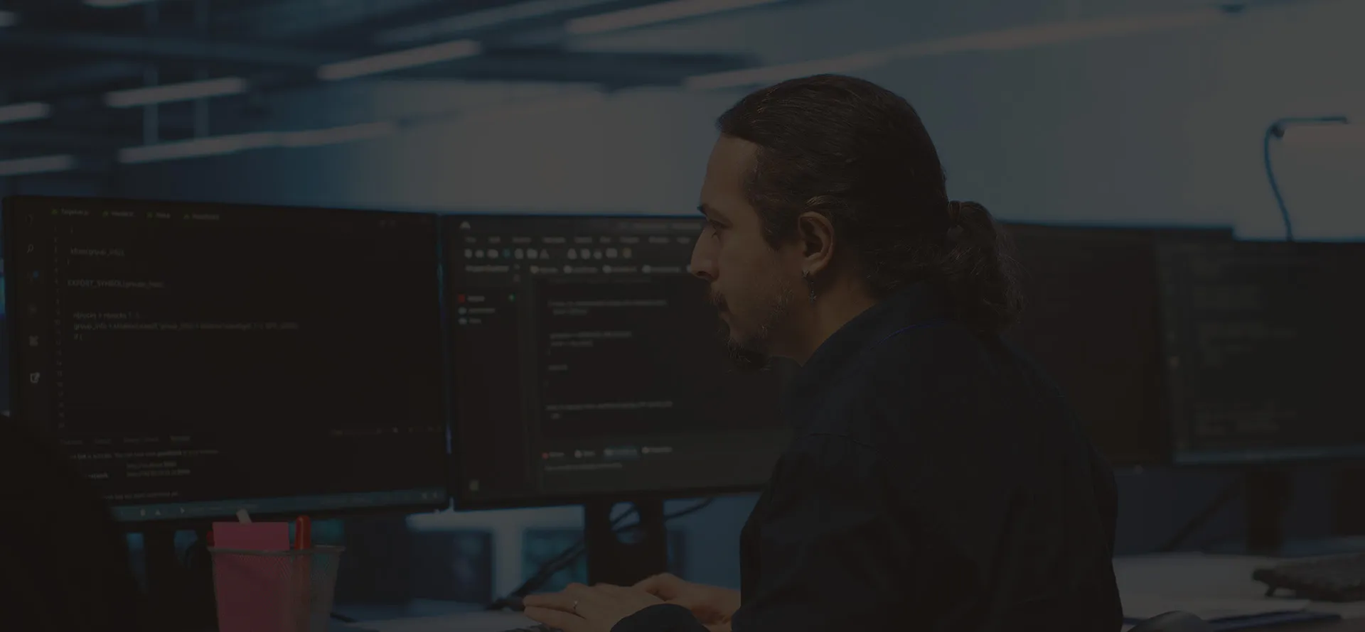 BRING AN INTERNATIONAL ACADEMIC TITLE TO THE TABLE 